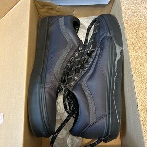 Old skool limited edition deathly hallows vans size 10